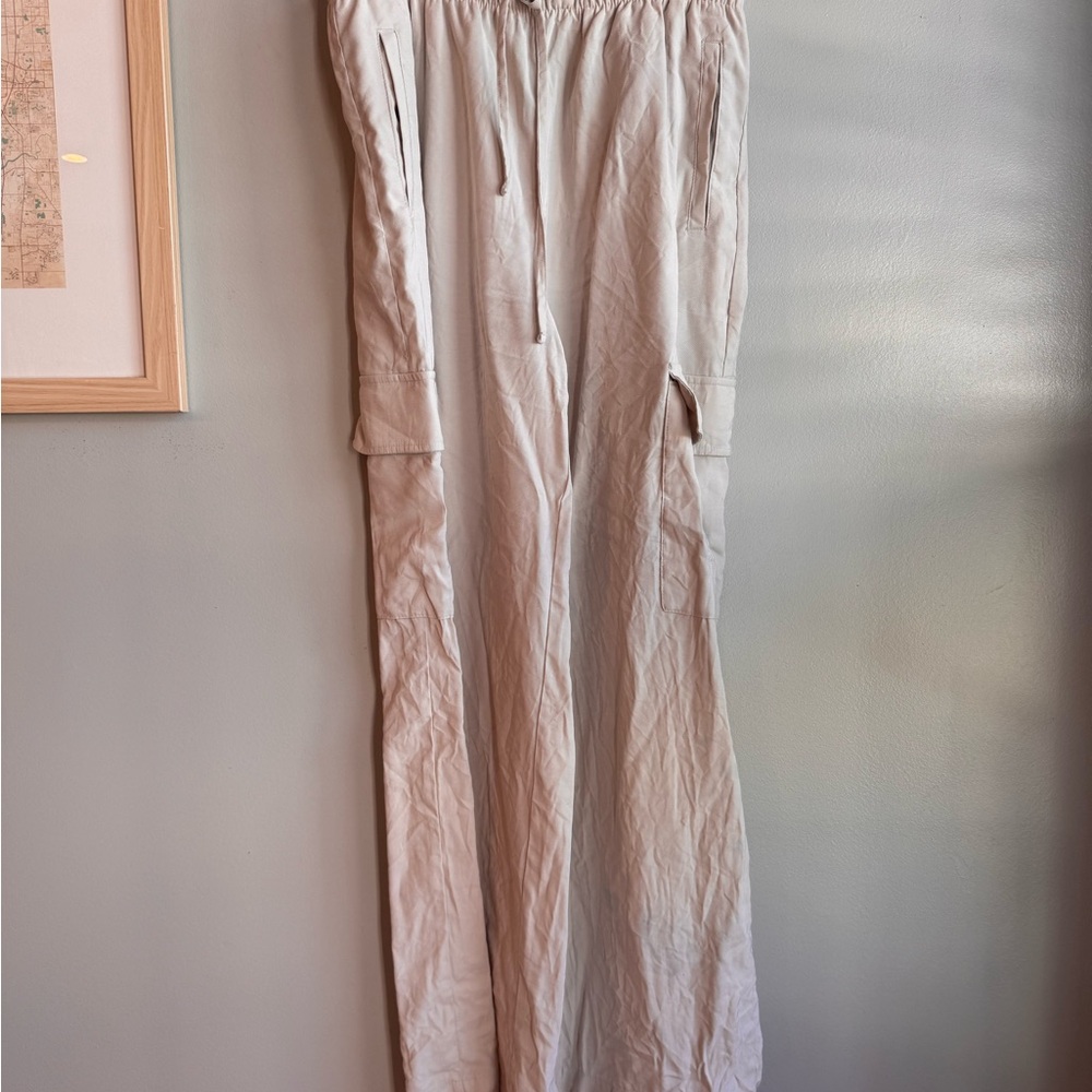 Old Navy Light Beige Wide-Leg Pants